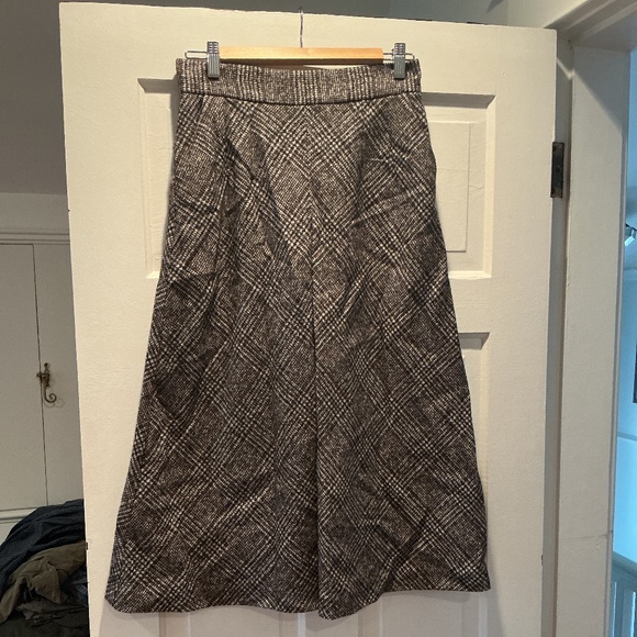 Dolce and gabbana wool midi skirt - Picture 1 of 5